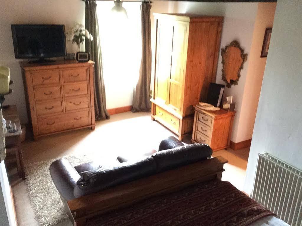 The Old Vicarage Bed & Breakfast Белфърд Екстериор снимка