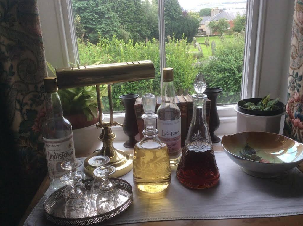 The Old Vicarage Bed & Breakfast Белфърд Екстериор снимка